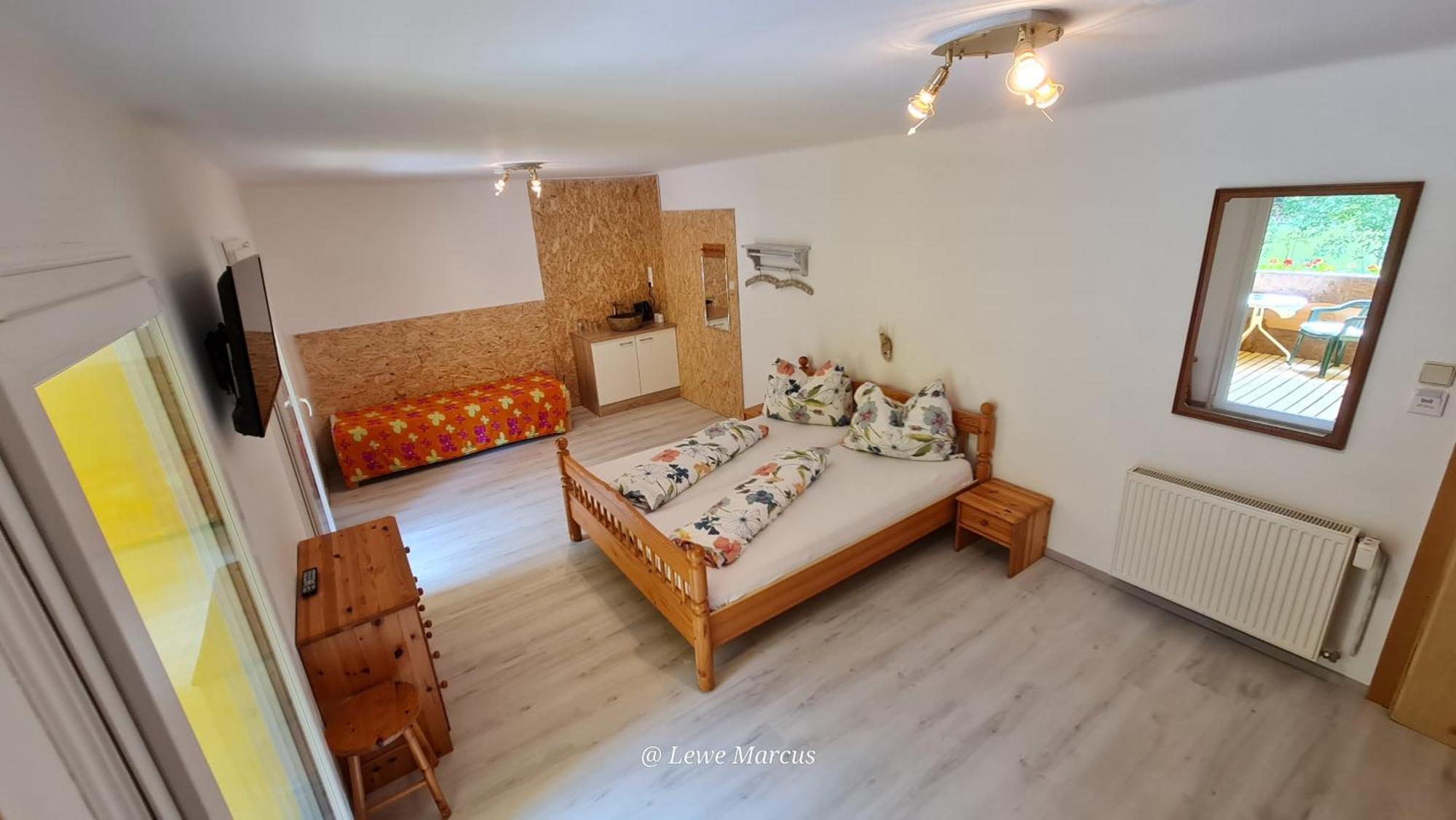 Appart-Pension Seehang Фельден-ам-Вёртер-Зе Экстерьер фото